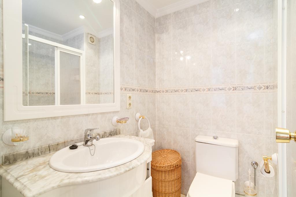 Bahia 57 Apartments Casasol Nerja Bagian luar foto