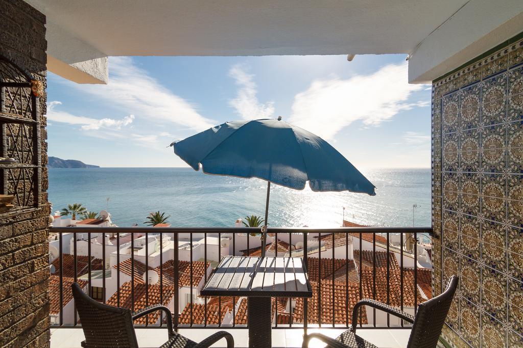 Bahia 57 Apartments Casasol Nerja Bagian luar foto